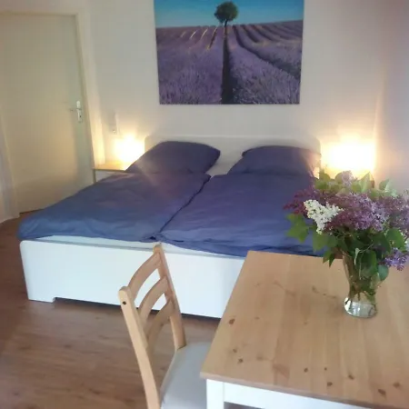 Gaestezimmer Fechheim Habitación en casa particular